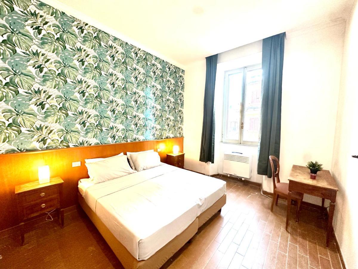 Trevi Romantic Alcova Bed & Breakfast Roma
